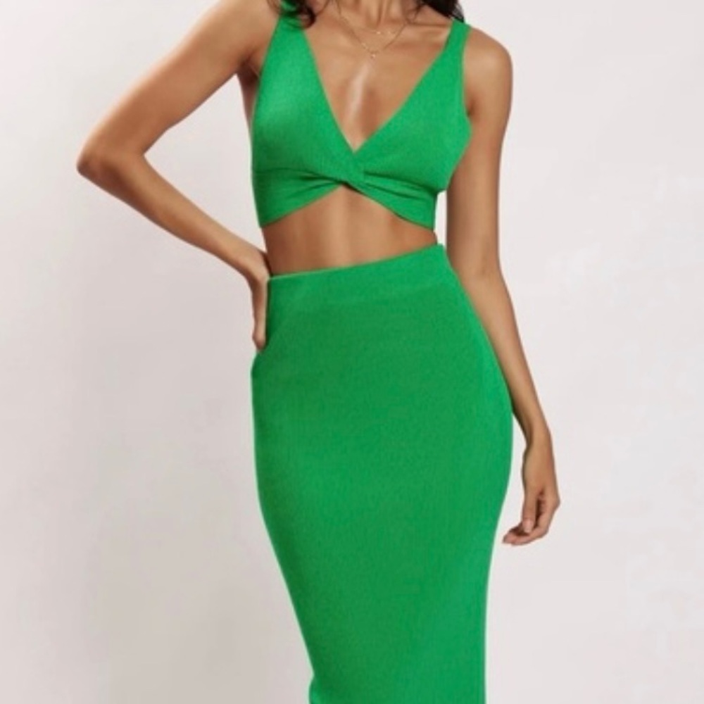 Meshki Vibrant Green Pencil Skirt Set